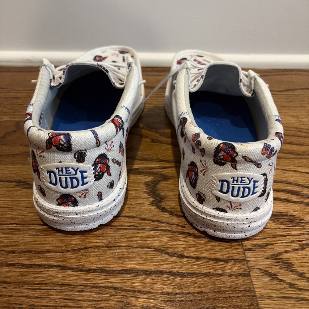 Hey Dude Wally Funk Americana Party Slip On White Comfort Shoes Men's Size 11 - Picture 4 of 8